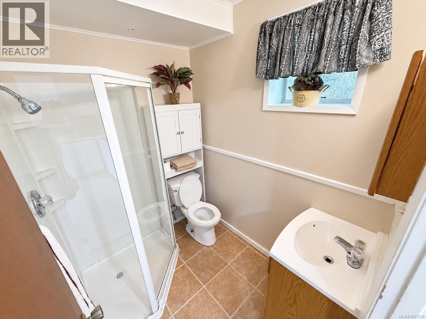 422 Battie Dr Property Photo 32