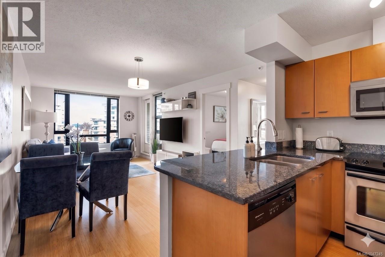 1502 751 Fairfield Rd Property Photo 9