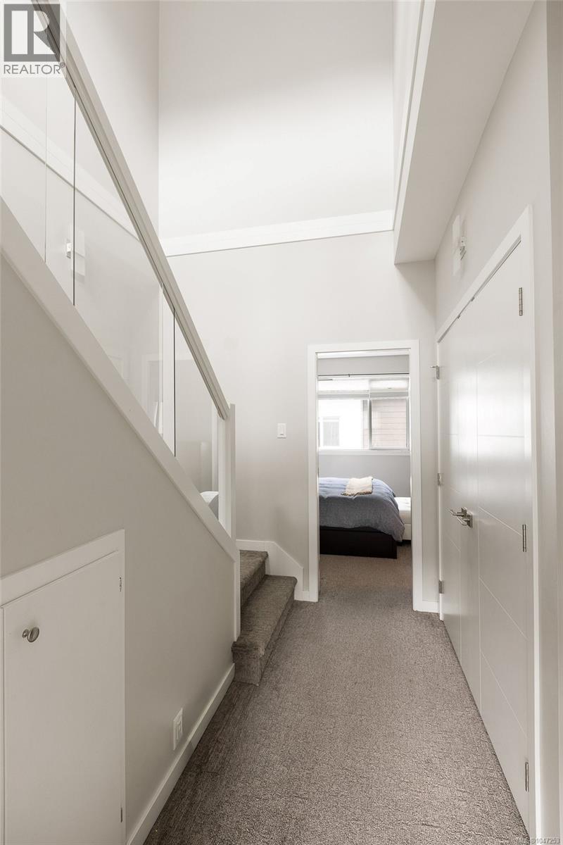 105 694 Hoylake Ave Property Photo 19