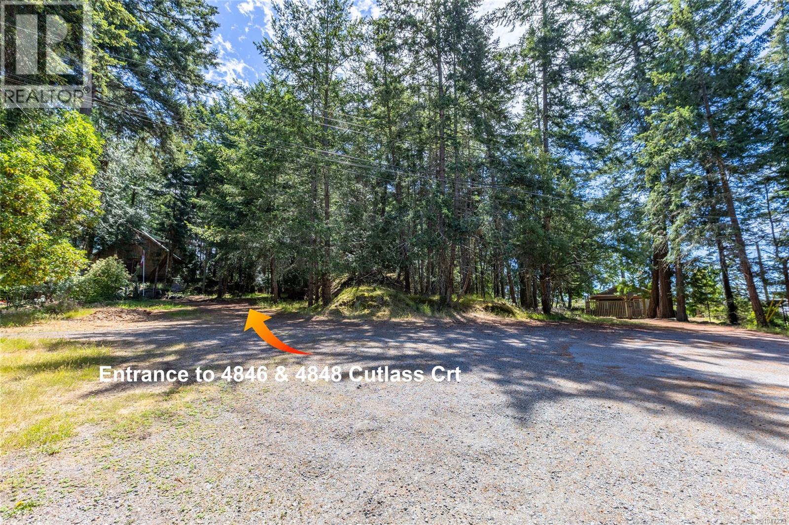 4848 Cutlass Crt Property Photo 10