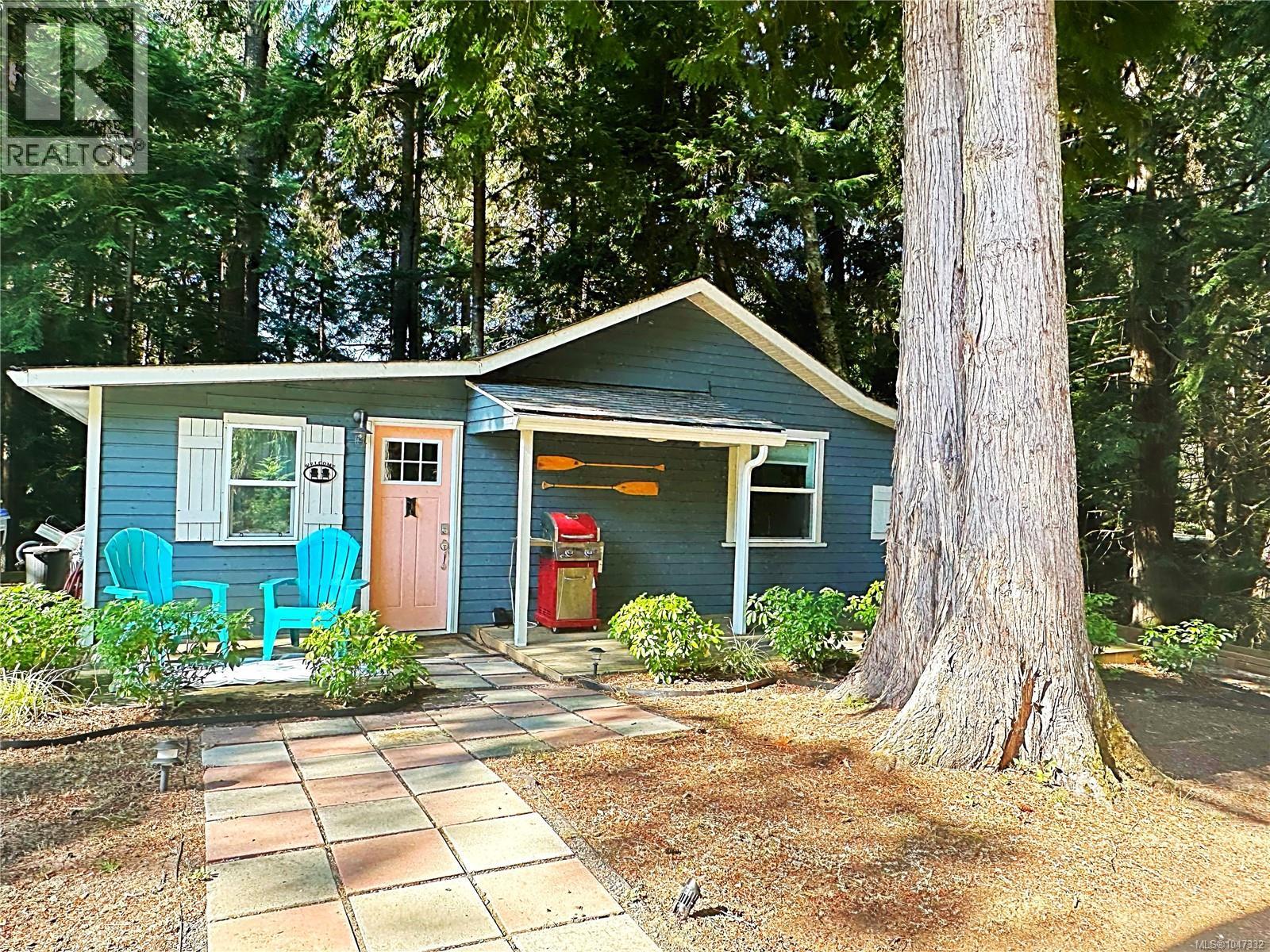 324 Chester Rd Property Photo 2