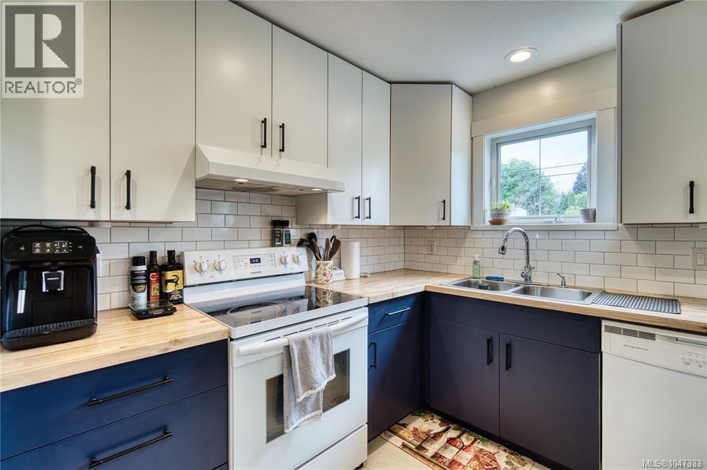 202 211 Victoria Rd Property Photo 4