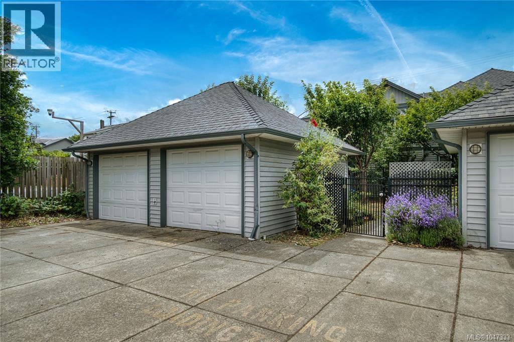 202 211 Victoria Rd Property Photo 36