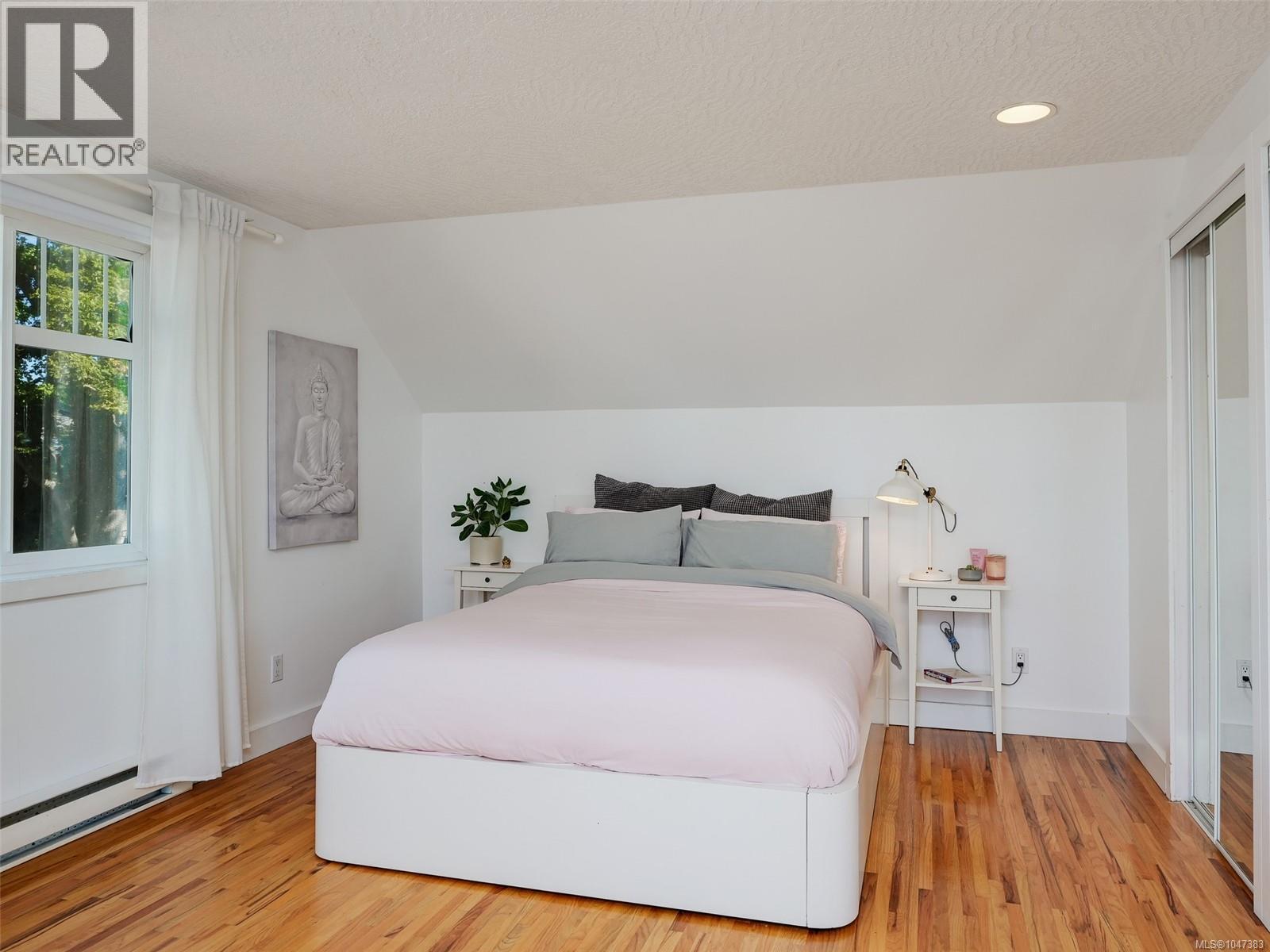 15 Pilot St Property Photo 14