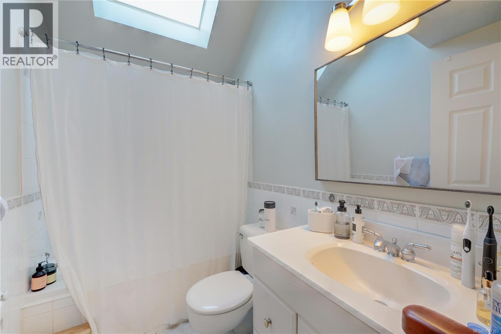 15 Pilot St Property Photo 17