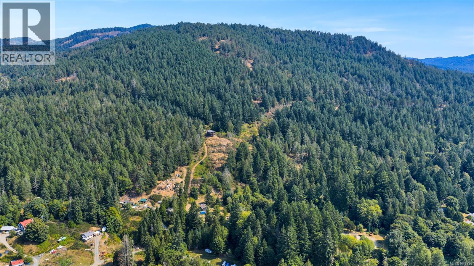 2585 Sooke River Rd Property Photo 7