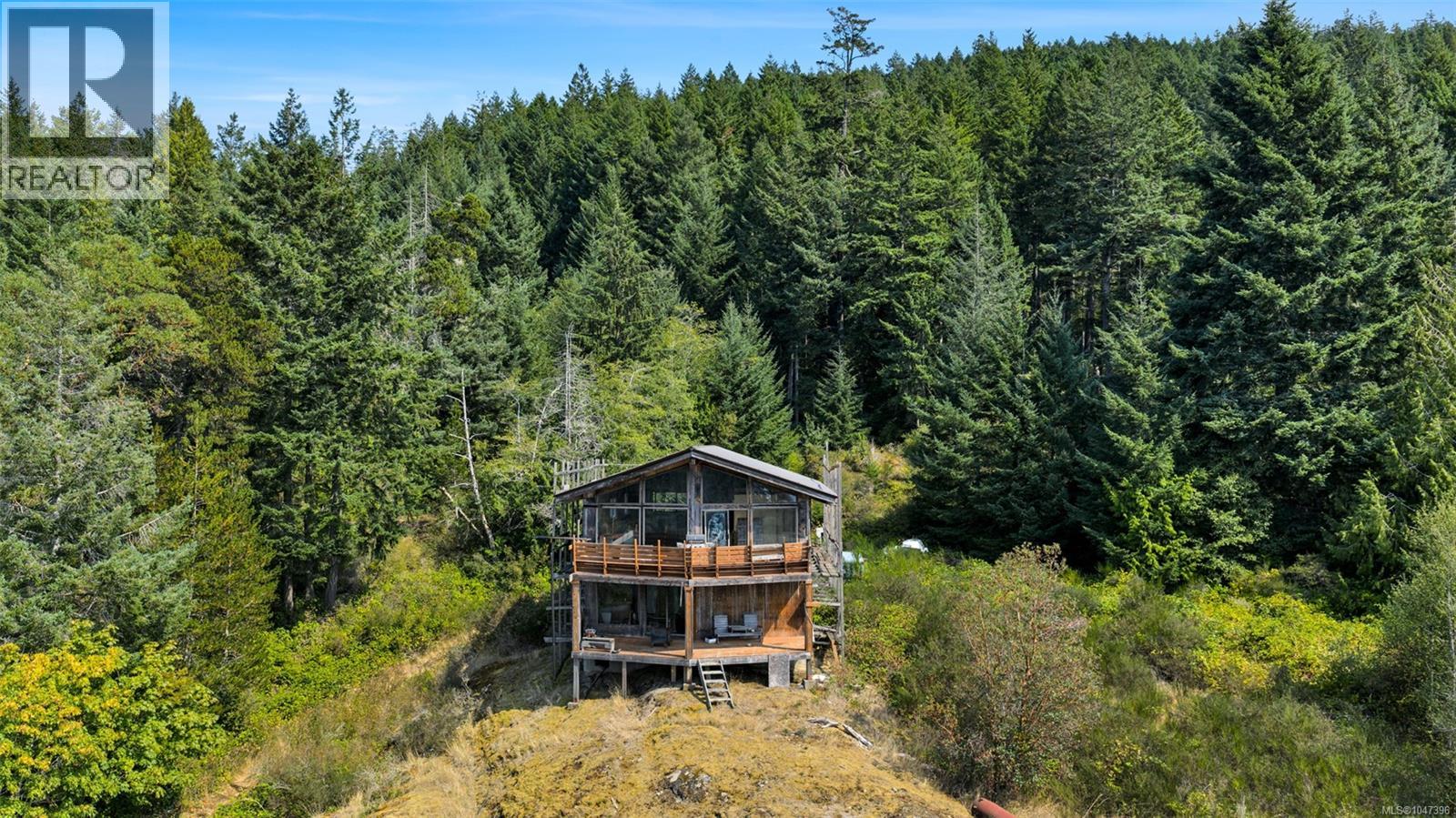 2585 Sooke River Rd Property Photo 17