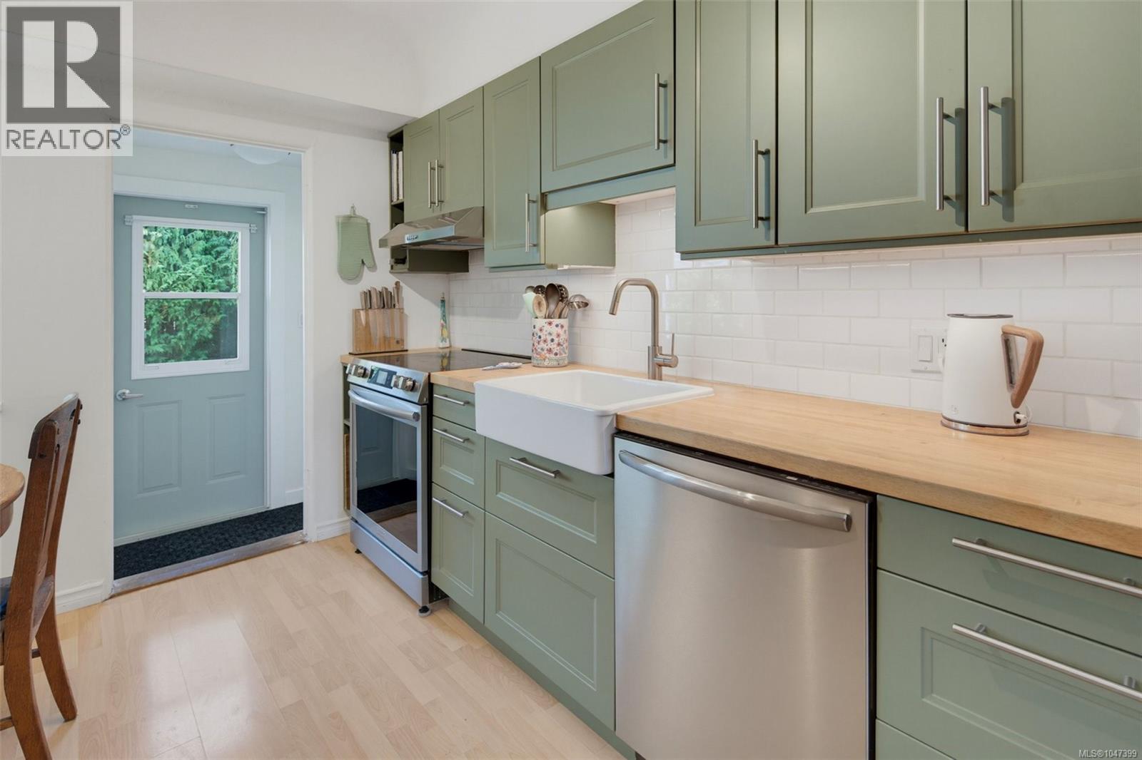 1752 Kisber Ave Property Photo 10