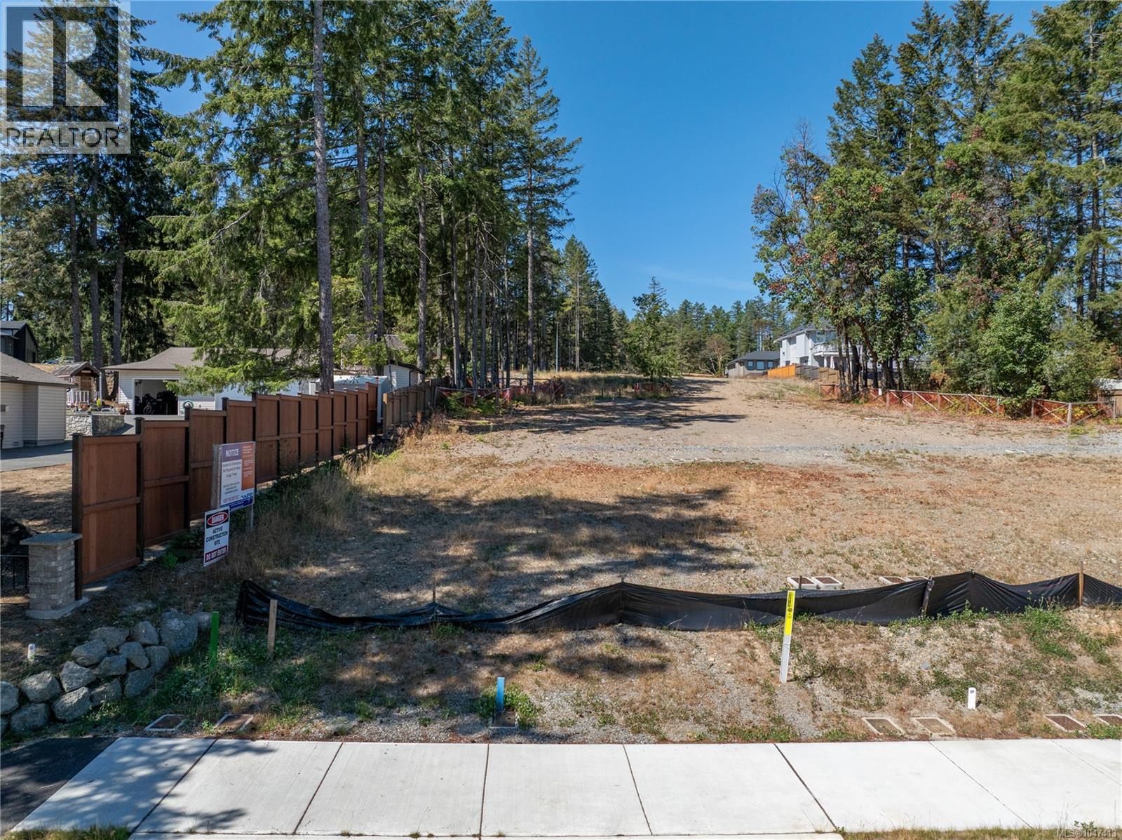 1545 Marban Rd Property Photo 2