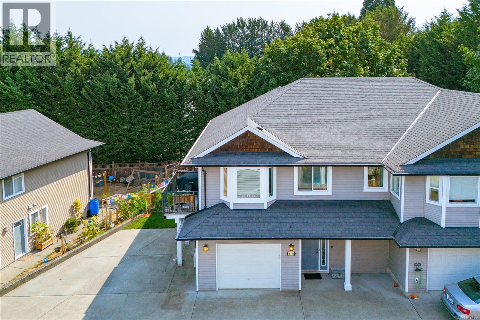 6183 Drombeg Pl Property Photo 2