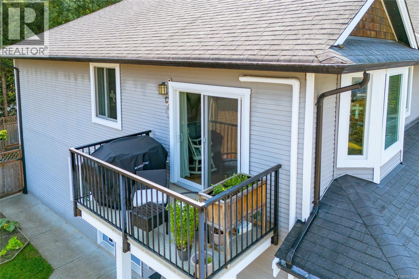 6183 Drombeg Pl Property Photo 14