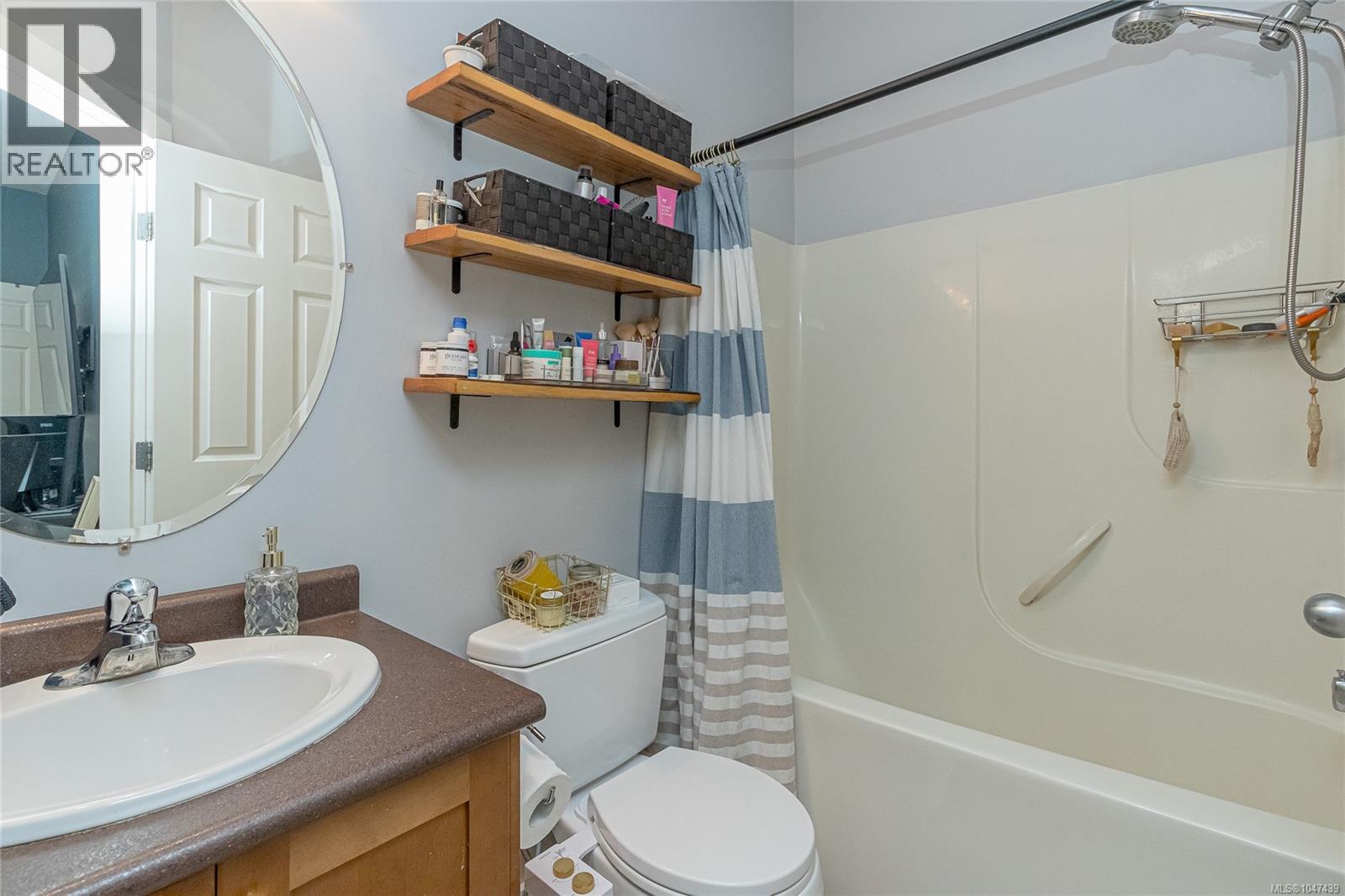 6183 Drombeg Pl Property Photo 29