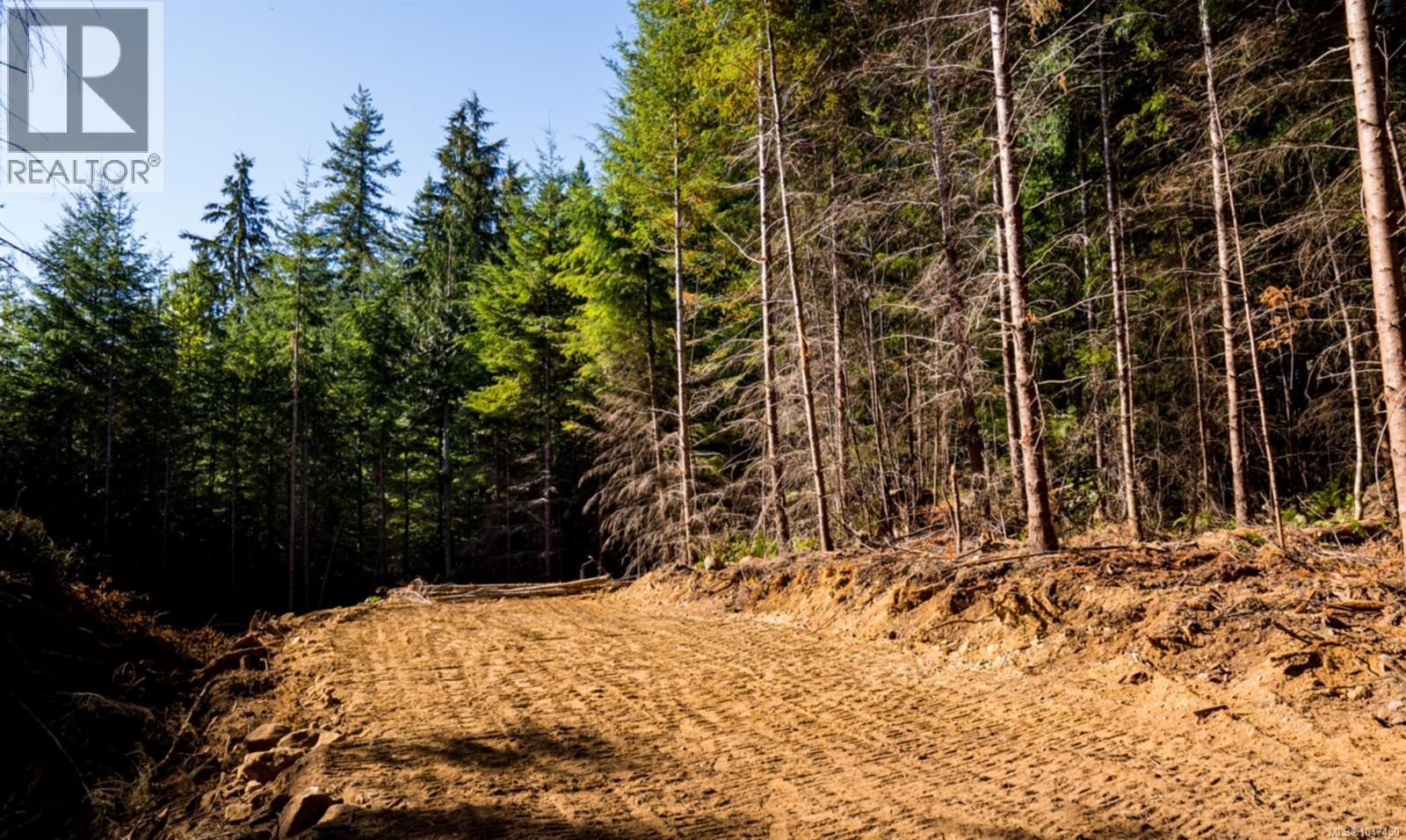 Lot 7 Creekside Glen Property Photo 4