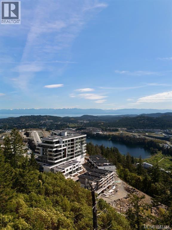 208 1810 Selenite Pl Property Photo 10