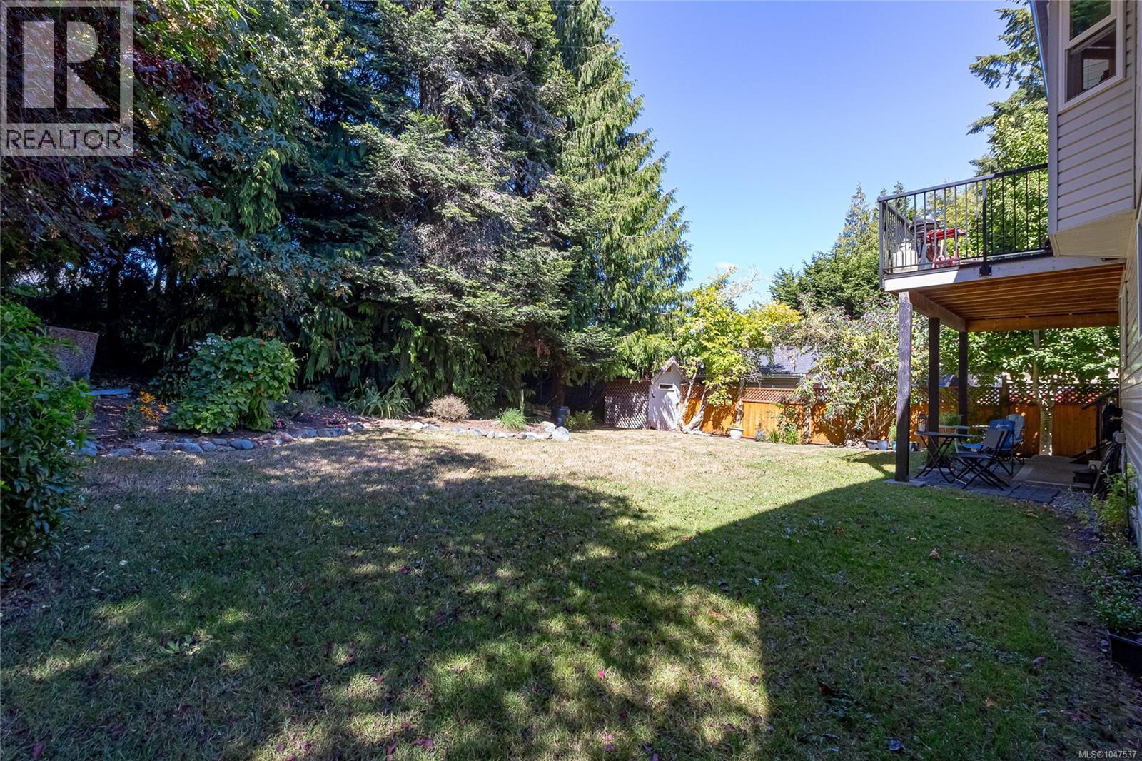 6736 Rhodonite Dr Property Photo 20
