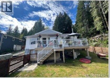922 Resolution Rd Property Photo 18