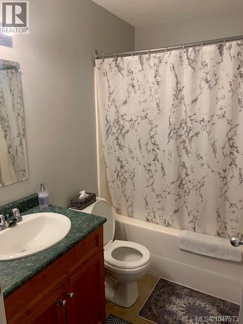 451 Neill St Property Photo 12