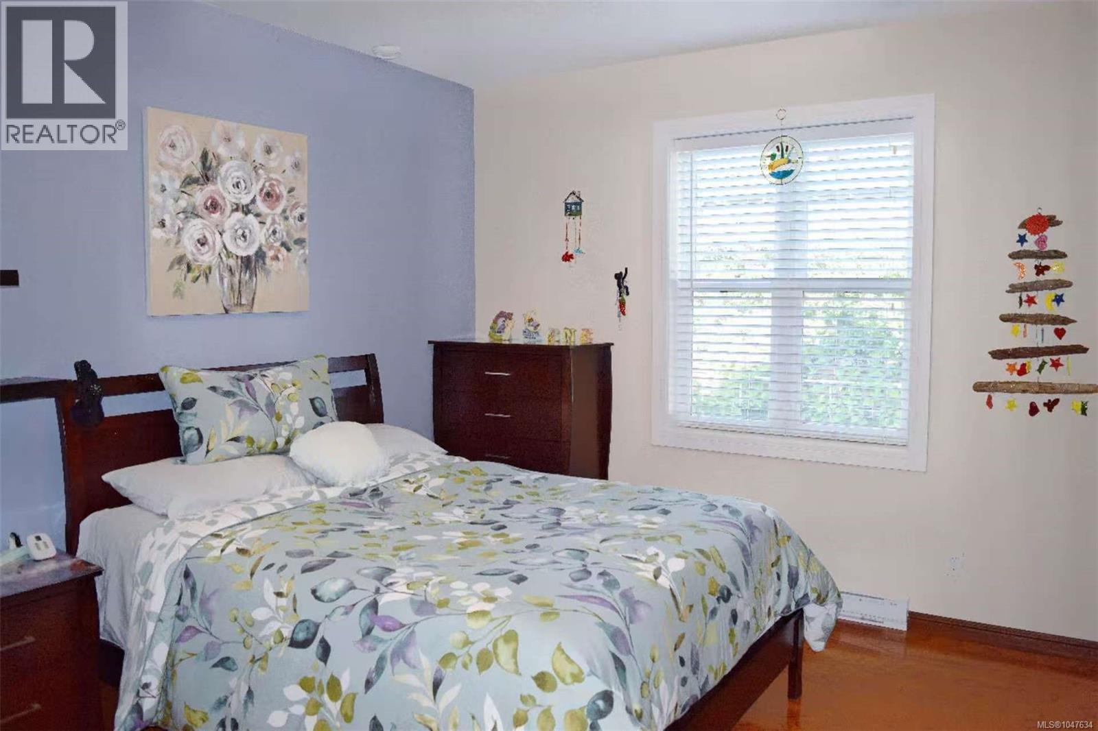 4037 Nelthorpe St Property Photo 19