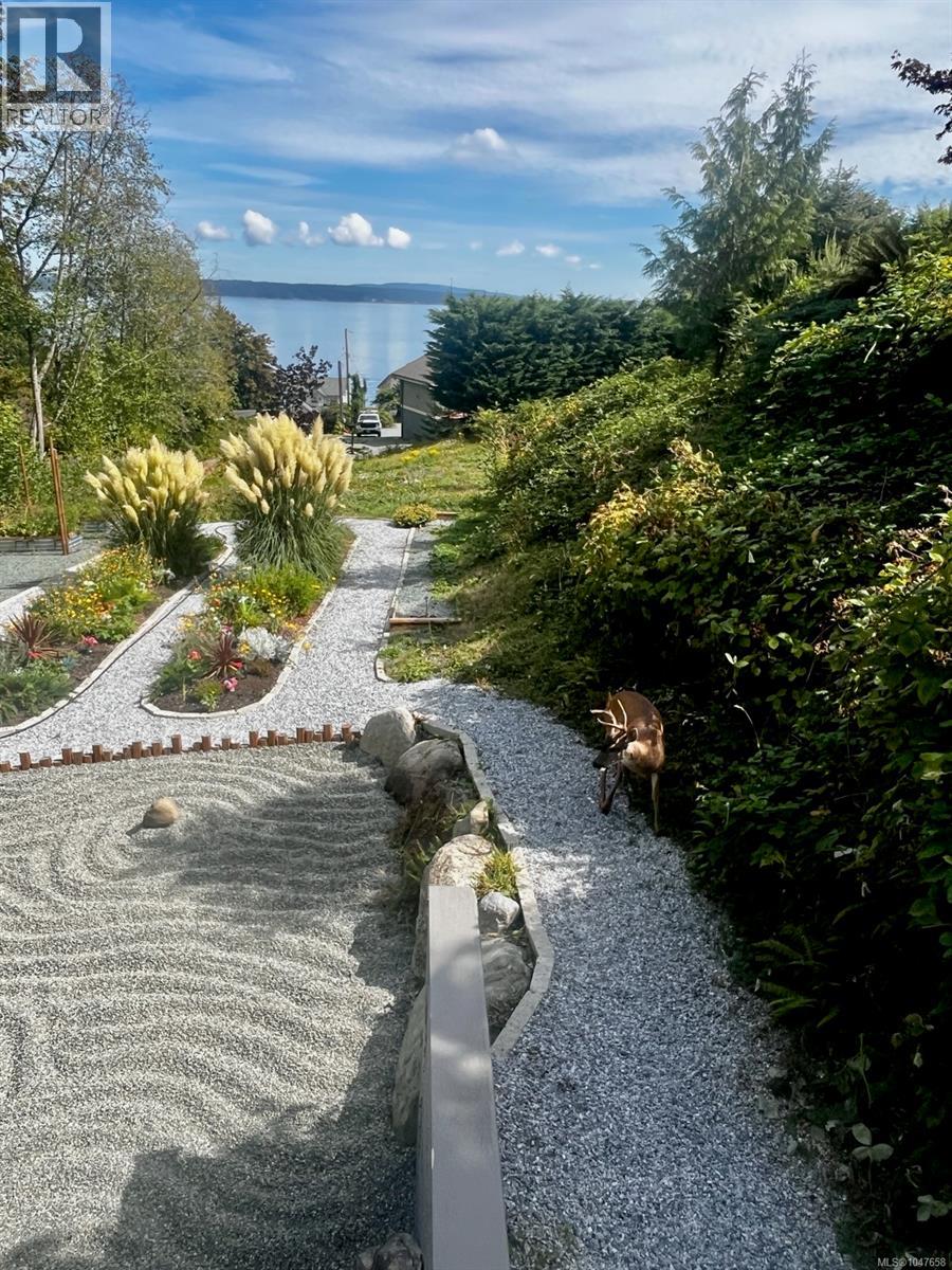 10333 Chemainus Rd Property Photo 89