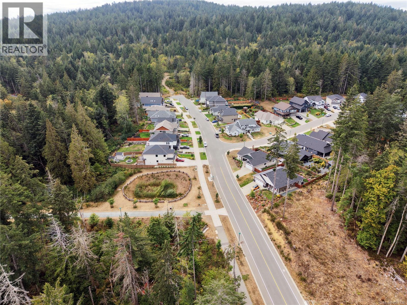 6891 Ridgecrest Rd Property Photo 1