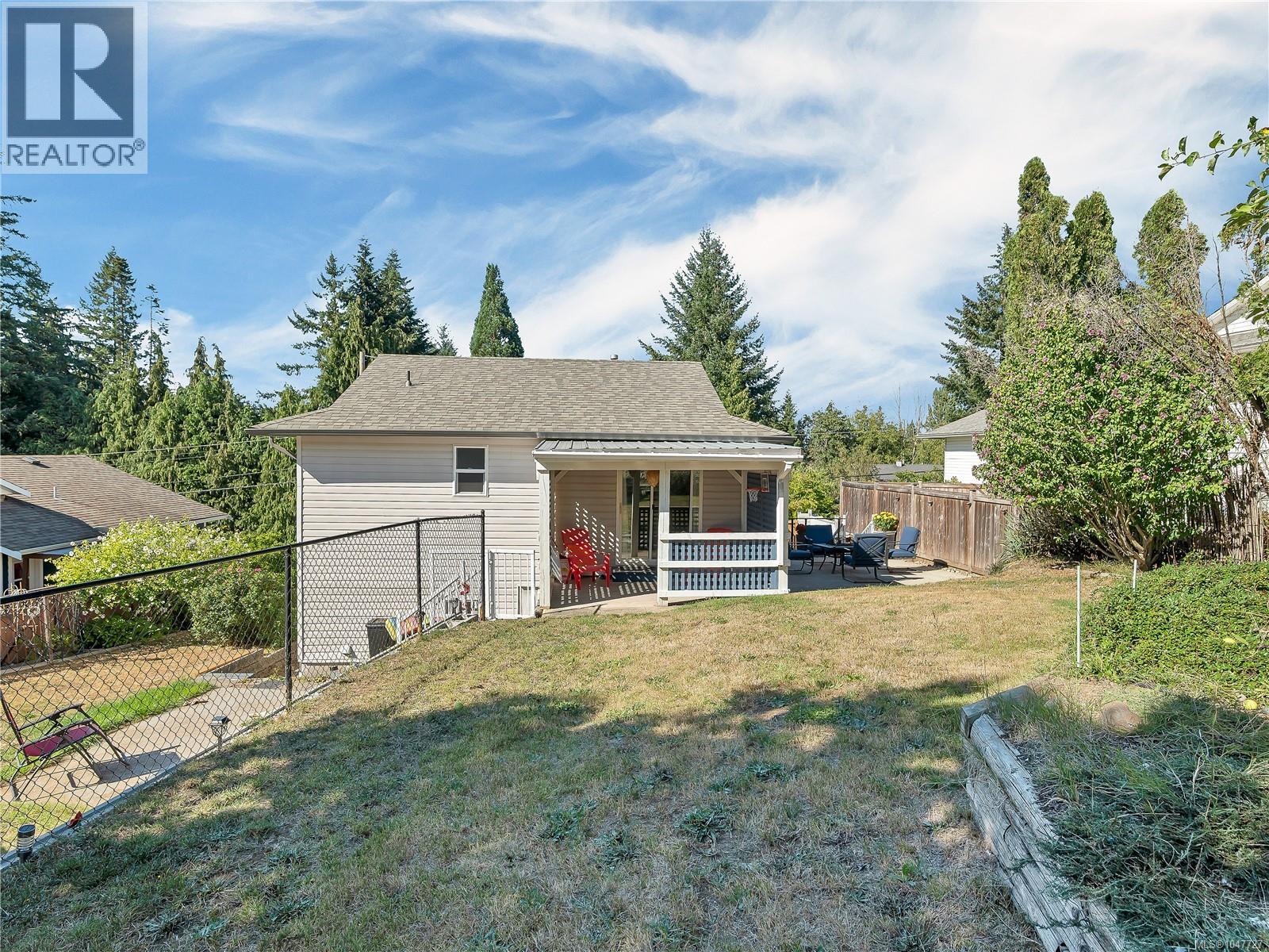 825 Pinecrest Rd Property Photo 13