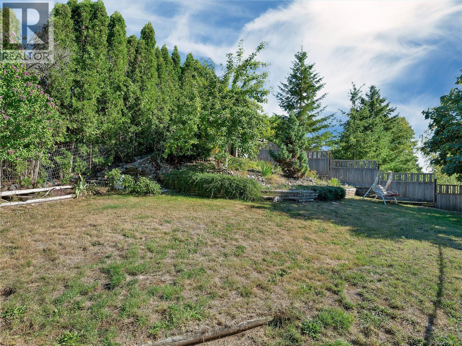 825 Pinecrest Rd Property Photo 48