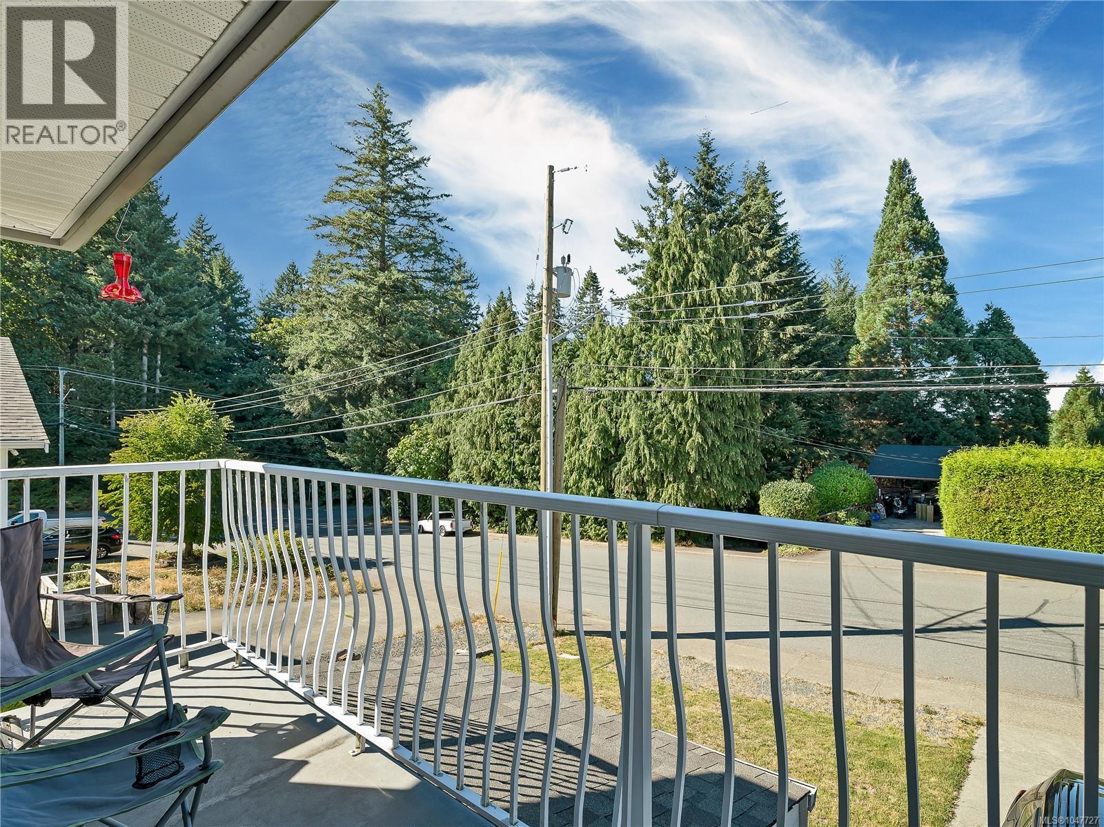 825 Pinecrest Rd Property Photo 52