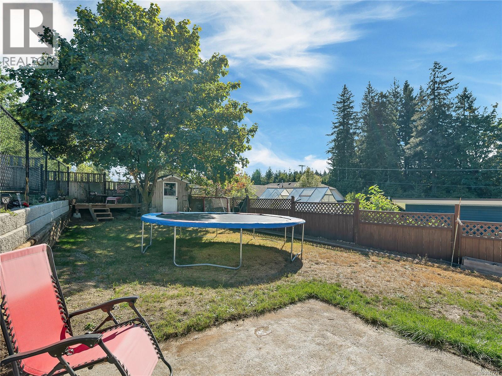 825 Pinecrest Rd Property Photo 56