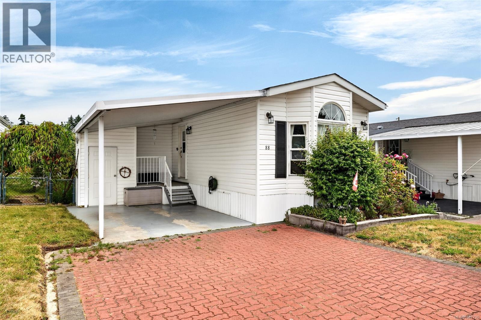 88 7583 Central Saanich Rd