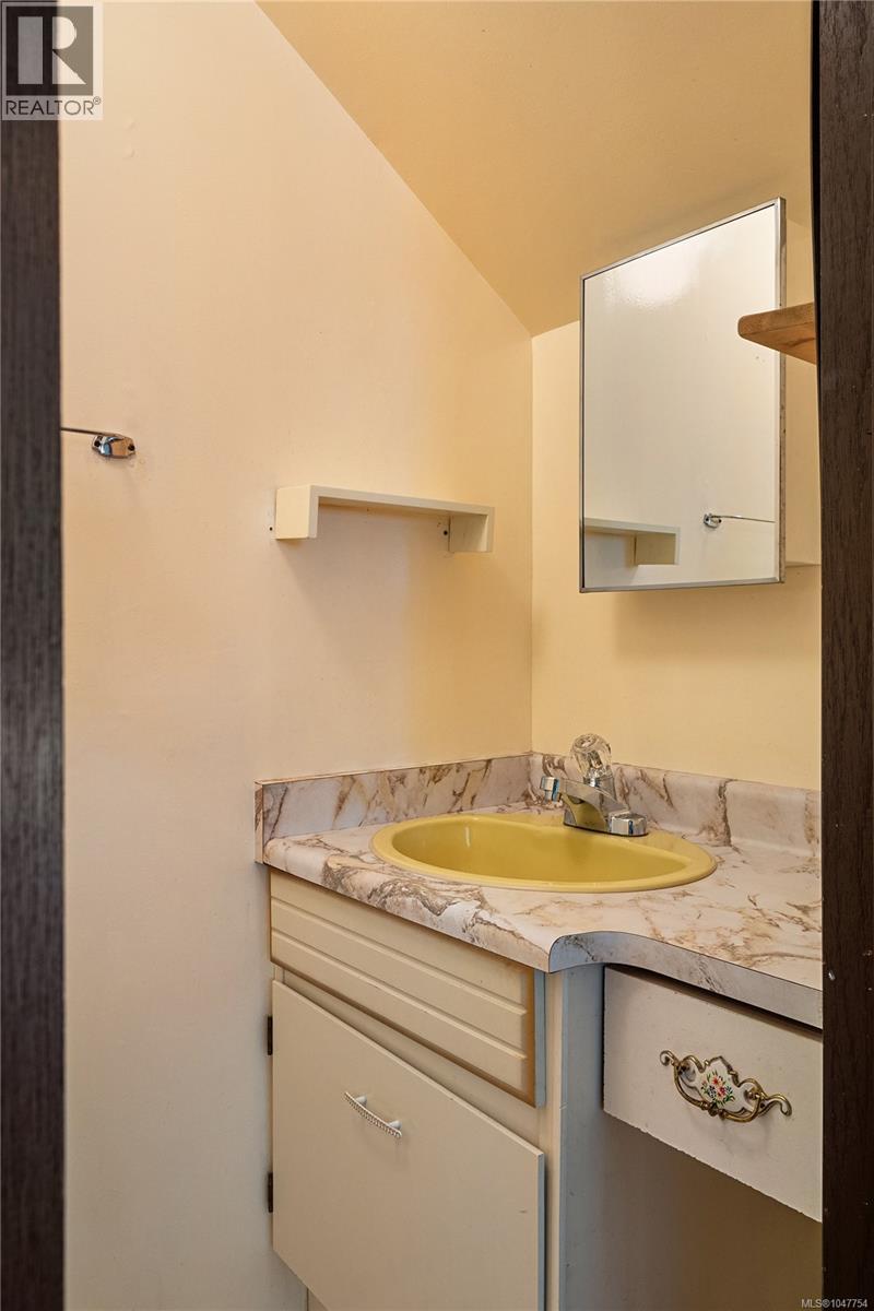 1144 May St Property Photo 32