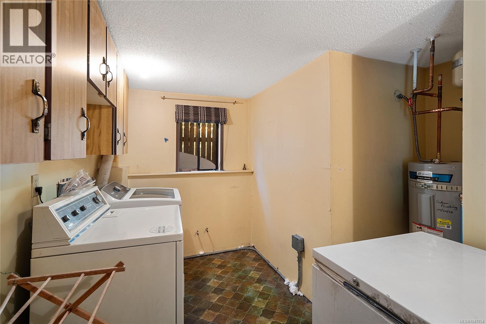 1144 May St Property Photo 33