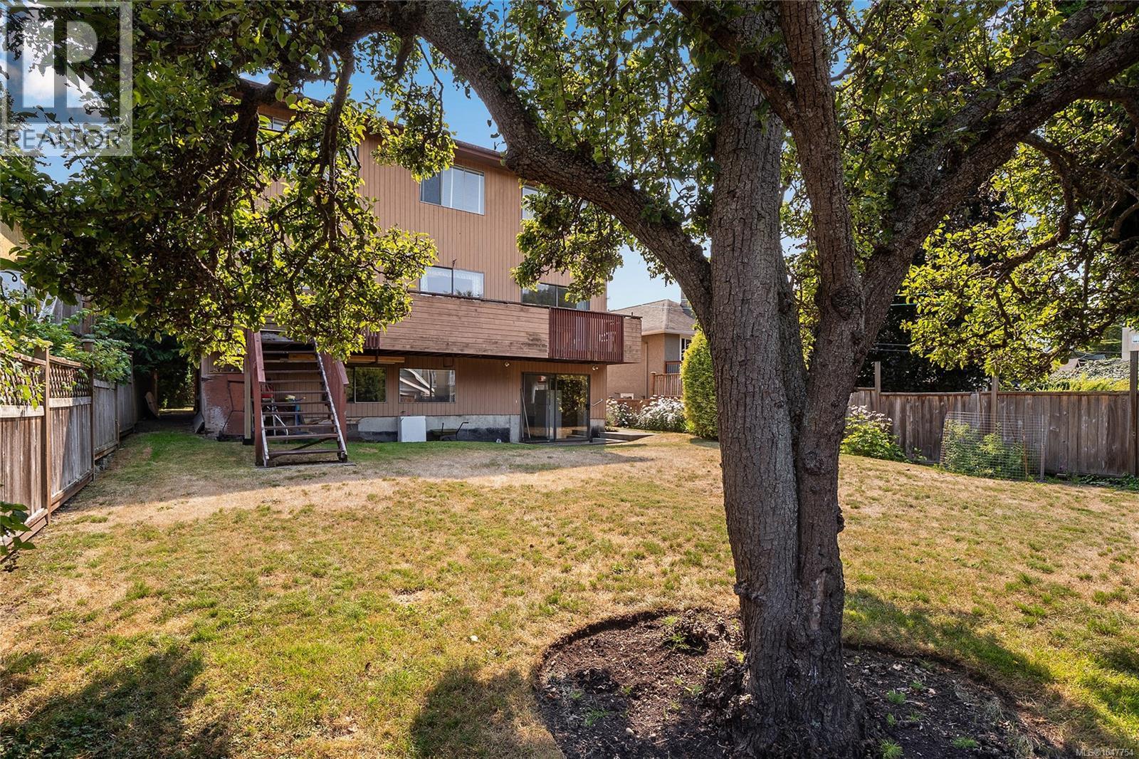 1144 May St Property Photo 35