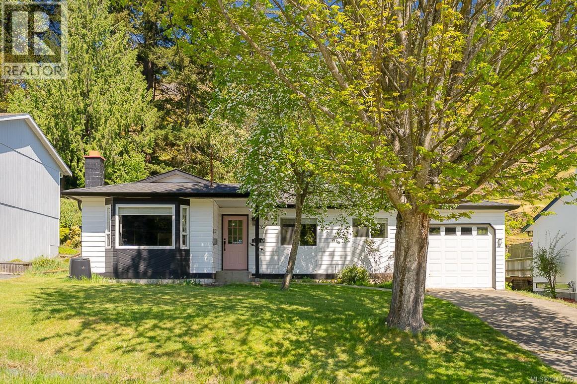 3716 Howden Dr Property Photo 1