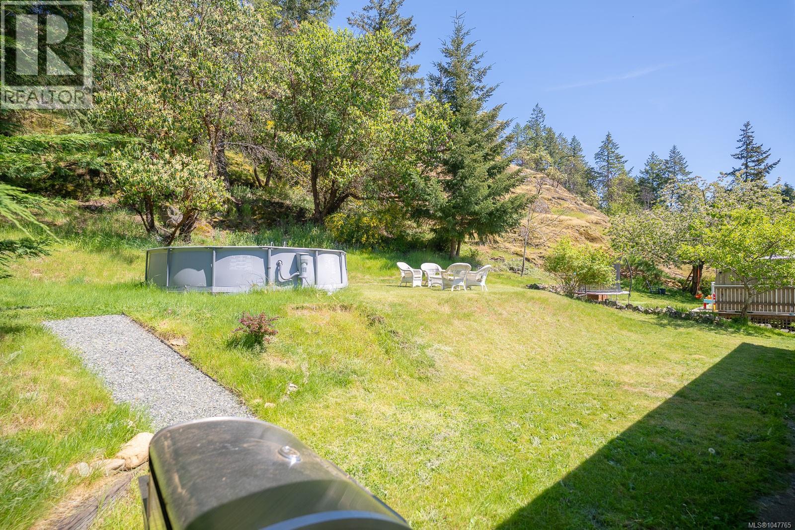 3716 Howden Dr Property Photo 23