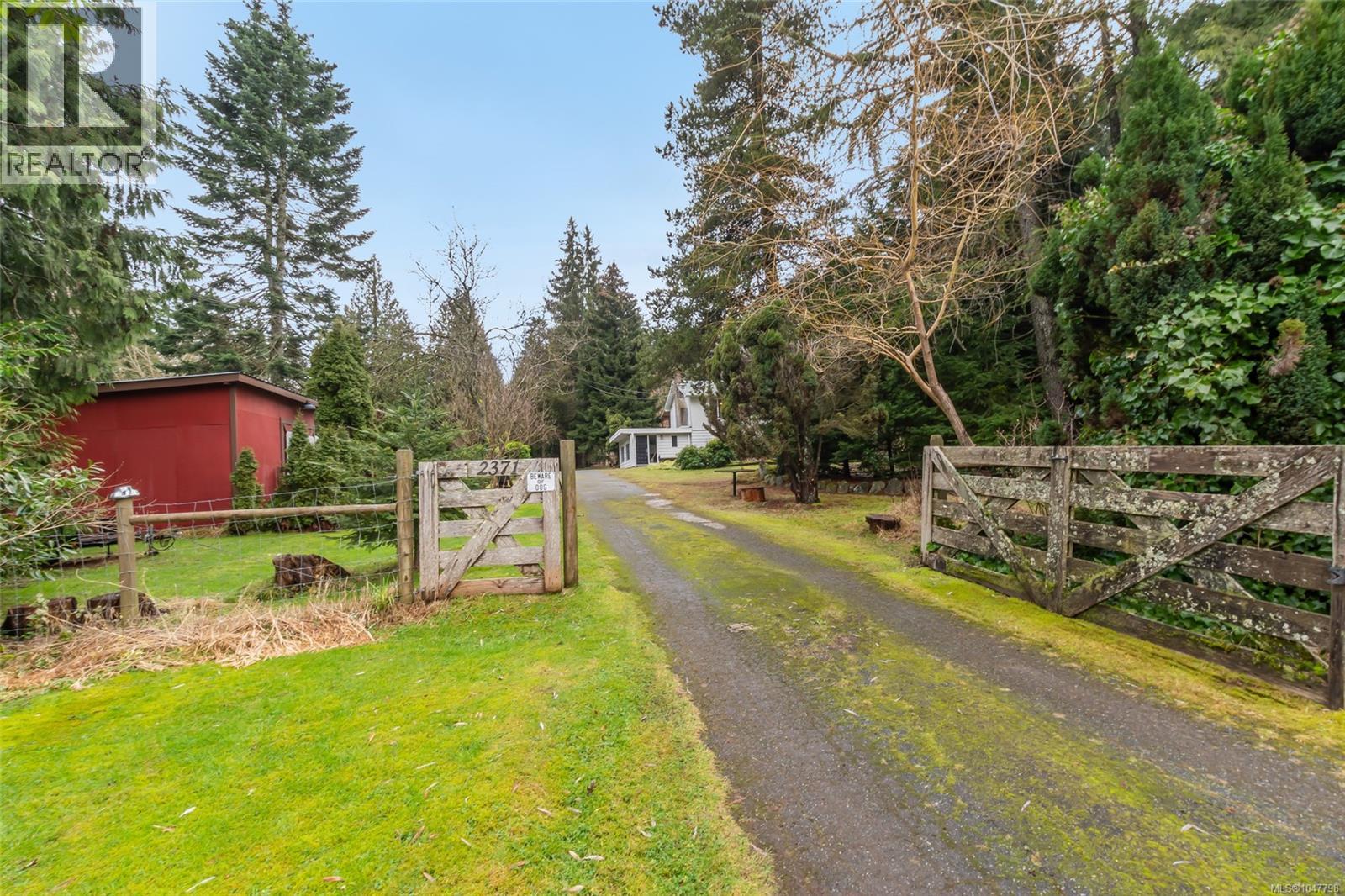 2371 Jingle Pot Rd Property Image