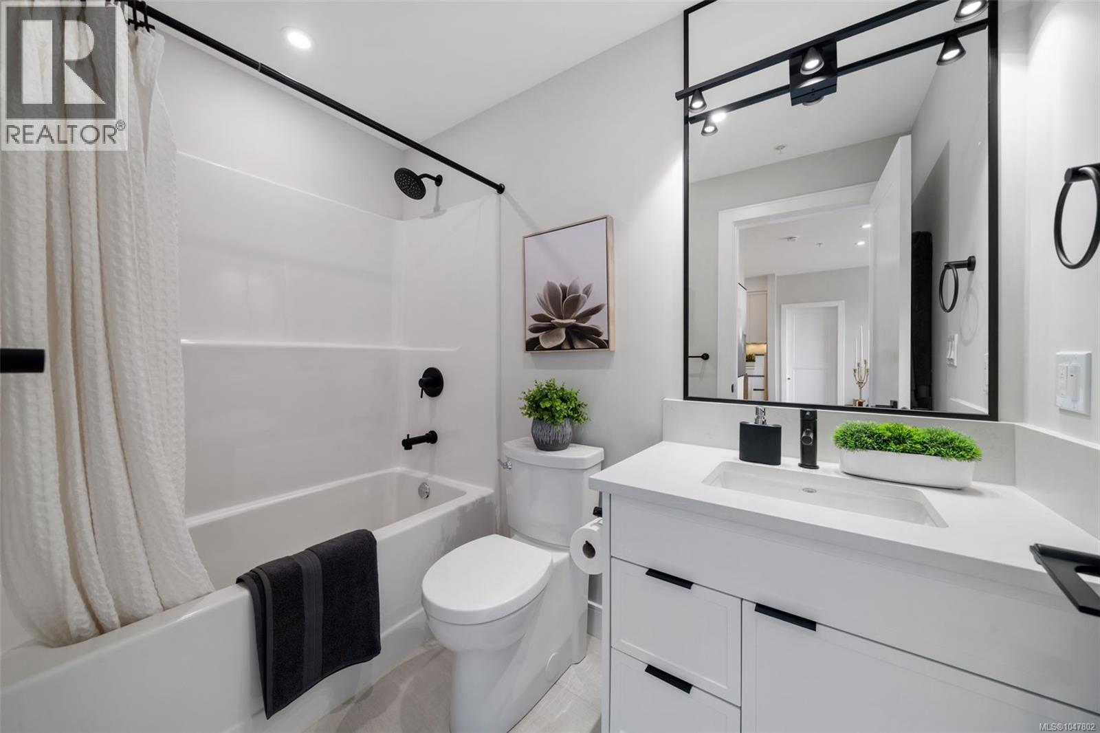 116 1810 Selenite Pl Property Photo 19