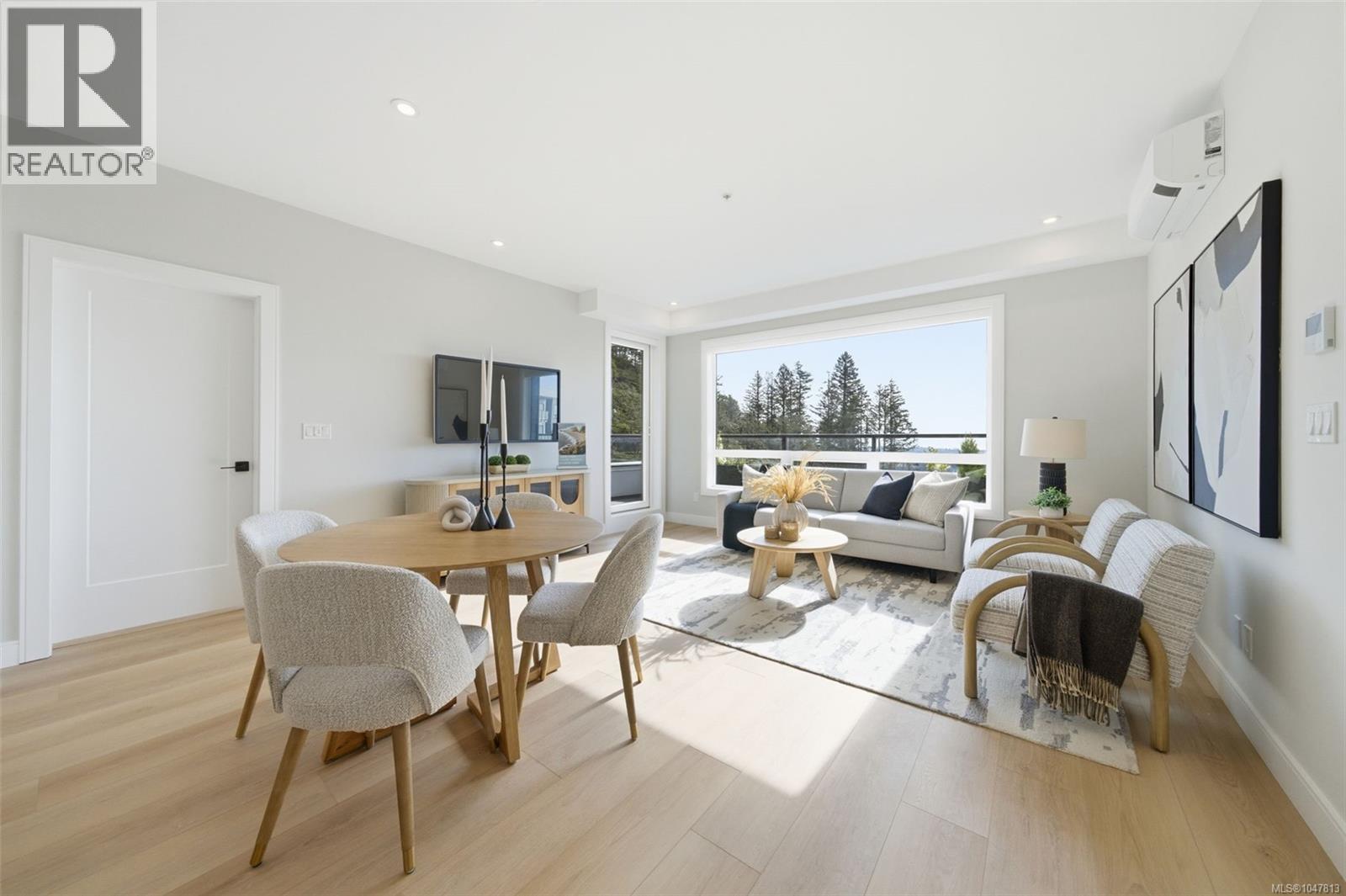 401 1810 Selenite Pl Property Photo 6