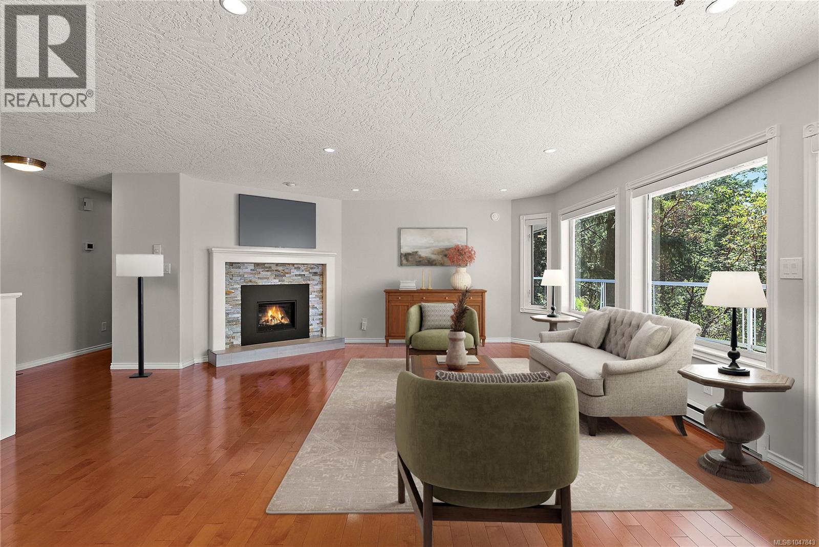 10938 Prentice Pl Property Photo 6