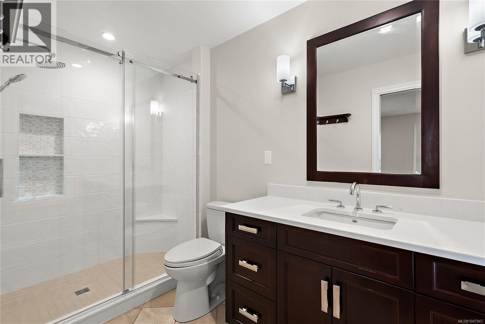10938 Prentice Pl Property Photo 16