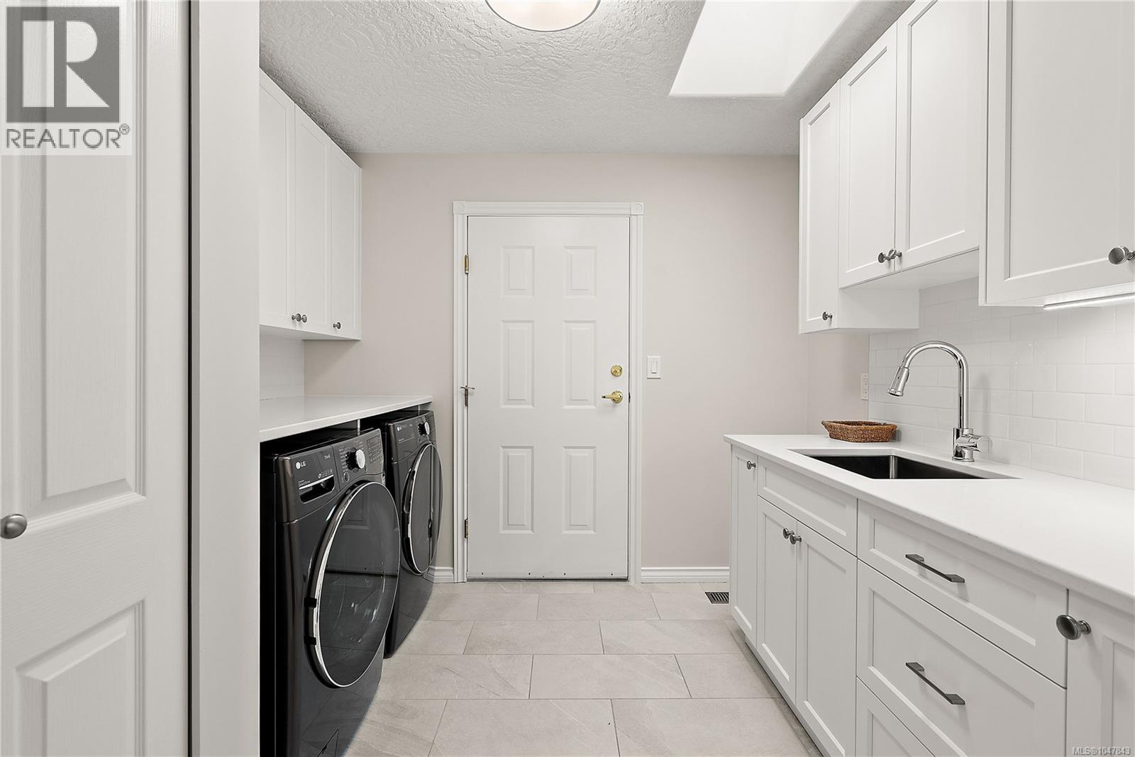 10938 Prentice Pl Property Photo 20