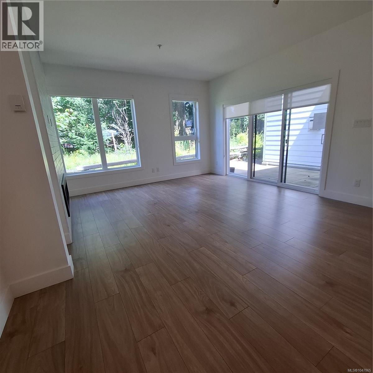 8 2330 Sooke Rd Property Photo 6
