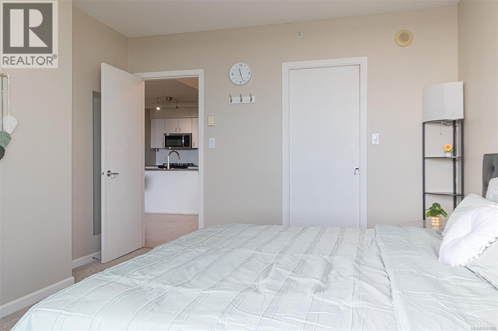 816 160 Wilson St Property Photo 20