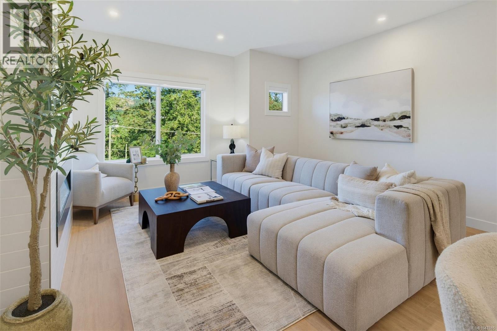962 Siskin Ridge
