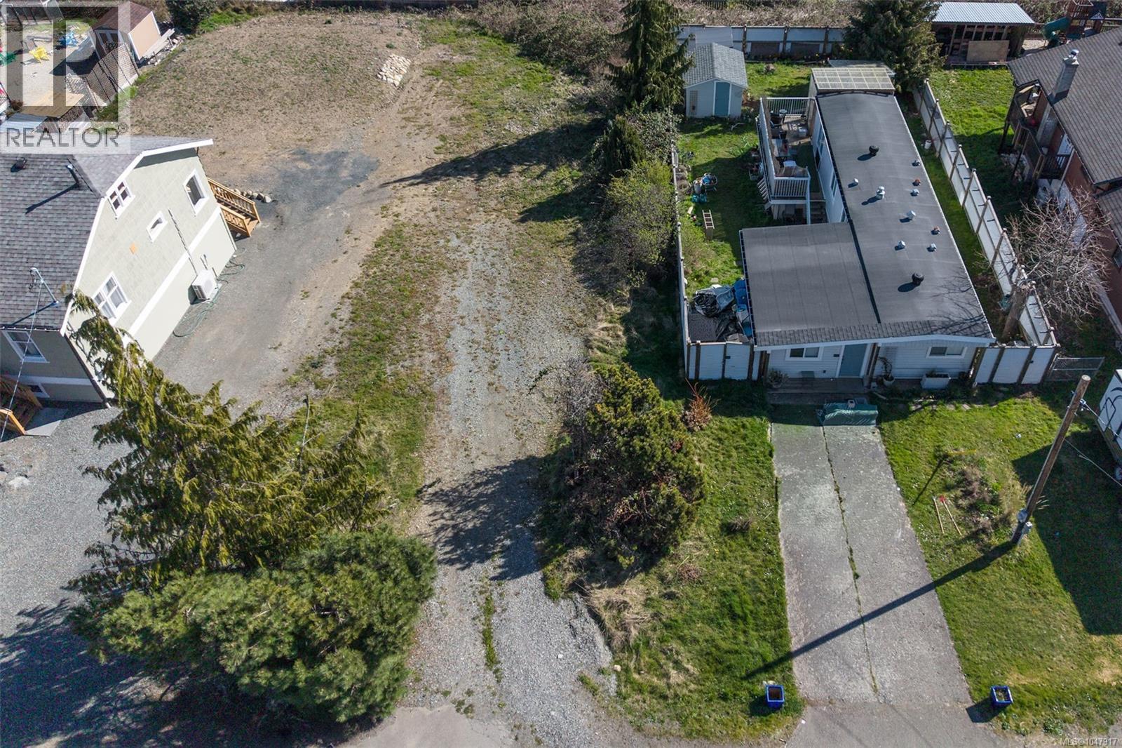 5570 Horne St Property Photo 8