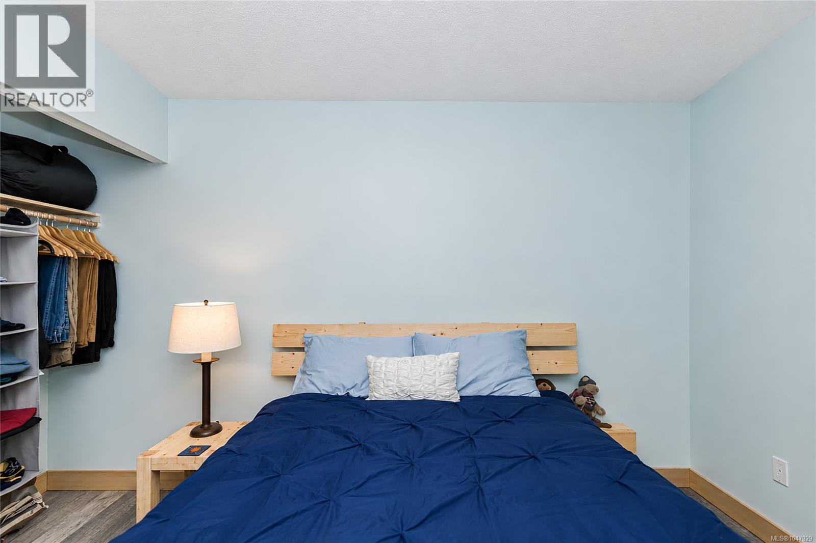 208 2515 Alexander St Property Photo 7