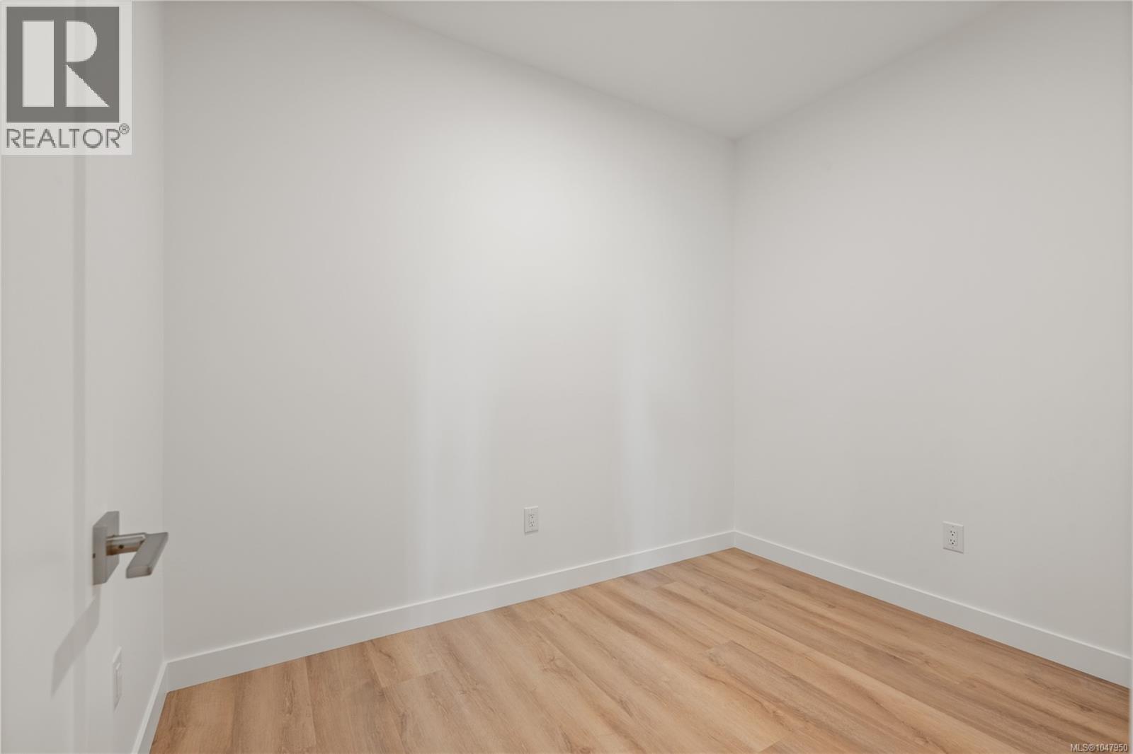 204 7181 Lantzville Rd Property Photo 13