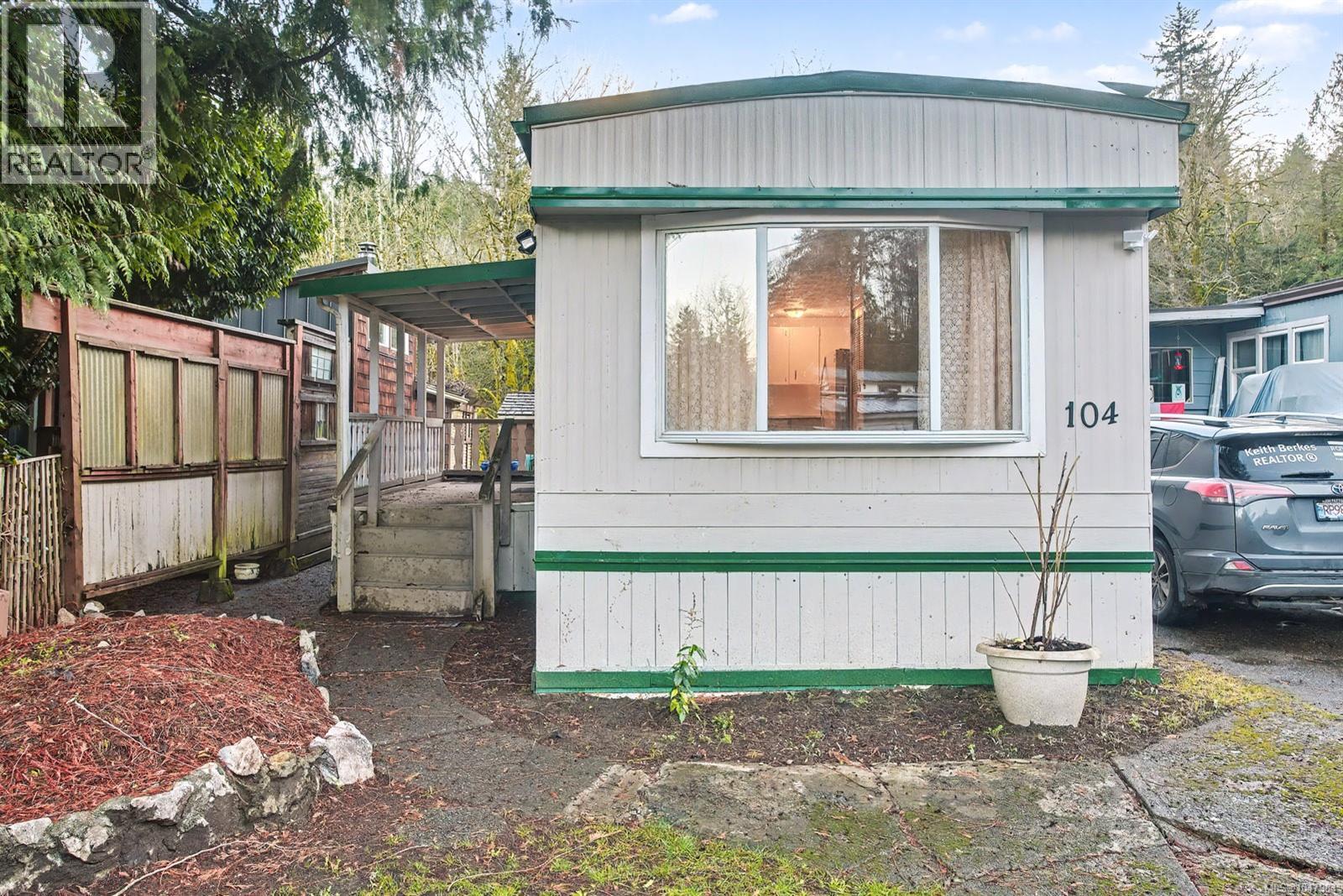104 1120 Shawnigan Mill Bay Rd Property Photo 1
