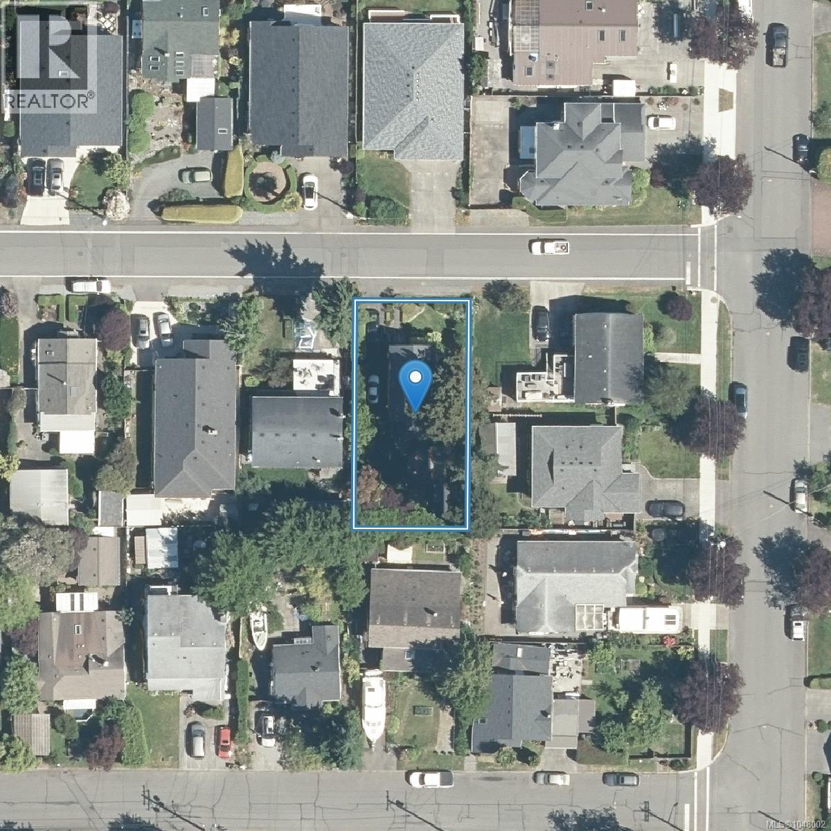 2445 Amelia Ave Property Photo 34
