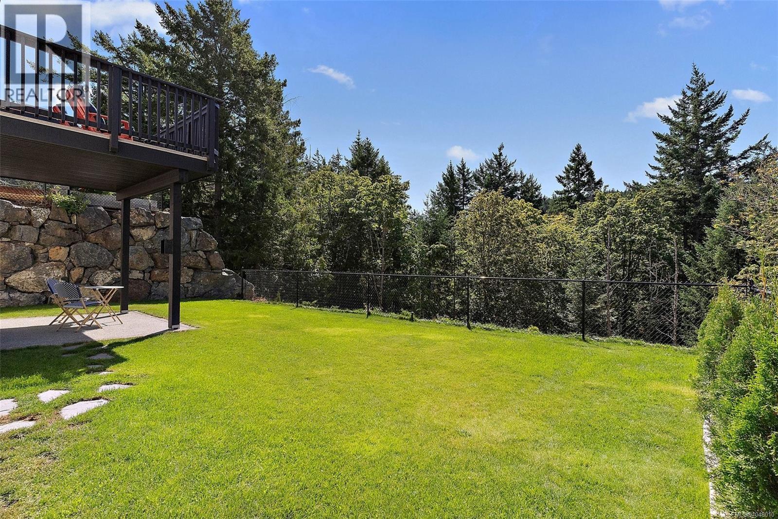 933 Blakeon Pl Property Photo 14