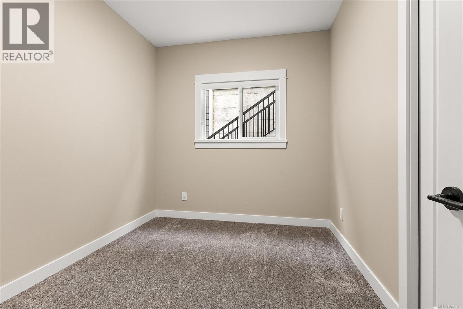 933 Blakeon Pl Property Photo 33
